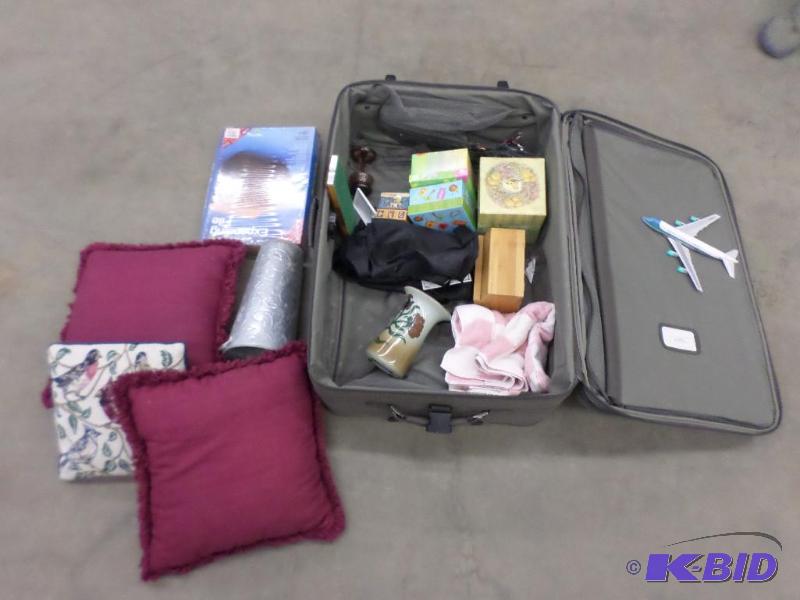 lot 77 image: Large Deluxe Travel Suitcase Full Of Misc....