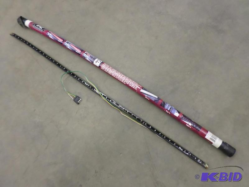 lot 93 image: 49" LED Brake Light With Indicators...