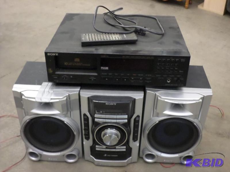 lot 96 image: Sony 10-Disc CD-Changer & Sony Stereo Sys...