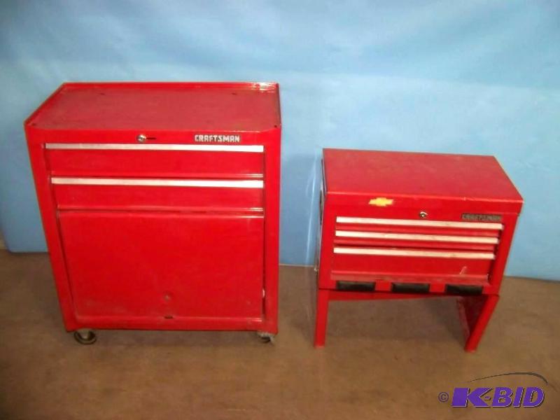 lot 15 image: Craftsman Tool Chest on wheels with additional top Chest