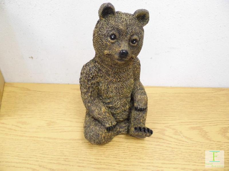 New Sitting Brown Bear