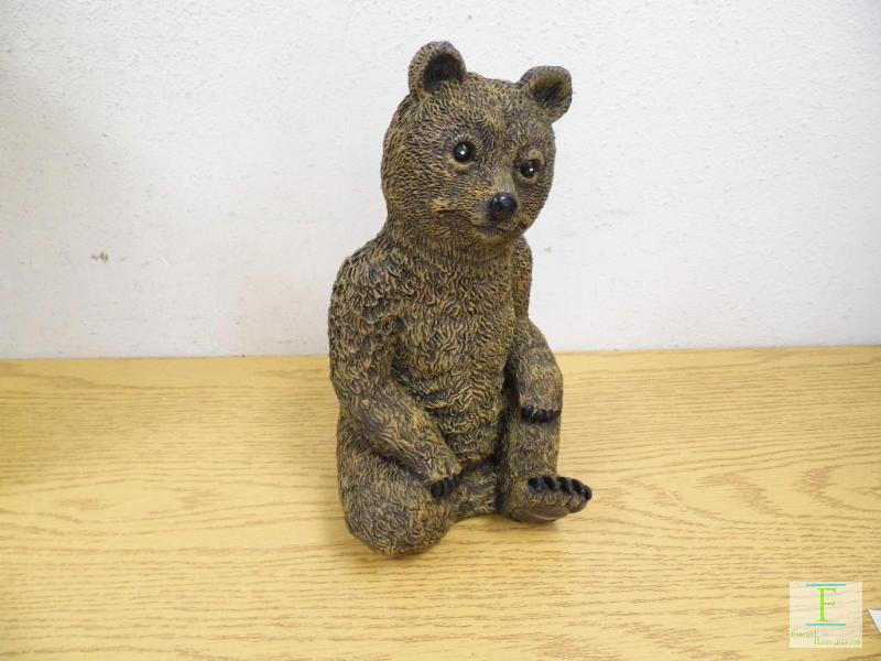 New Sitting Brown Bear