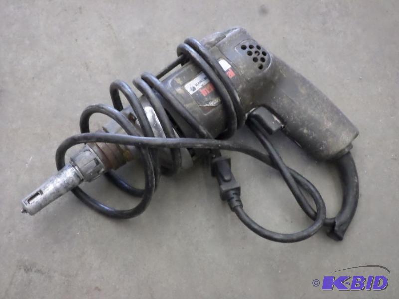Black &amp Decker Professional 120Volt Screw...