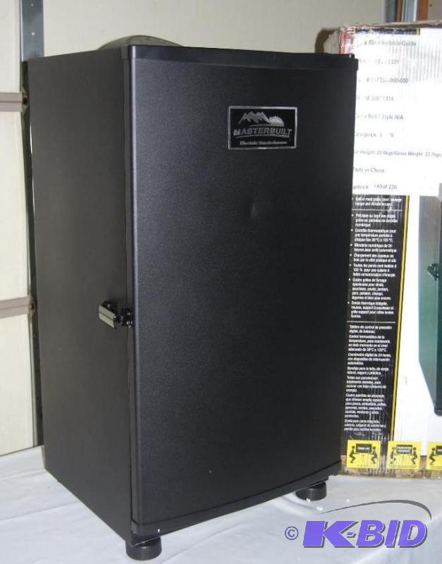 Masterbuilt 30&quot Digital Electric Smoker,...