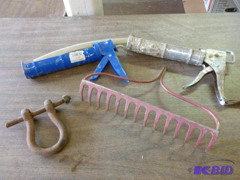 lot 131 image: This lot consists of a large 5.5" clevis...