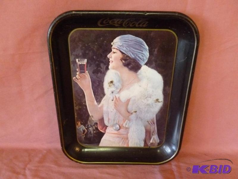 lot 138 image: Vintage 1973 Drink Coca-Cola metal serving tr...