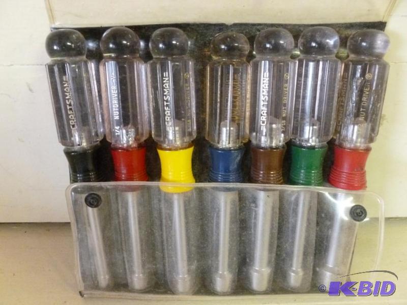 lot 27 image: Craftsman 7 piece nut driver set. ...