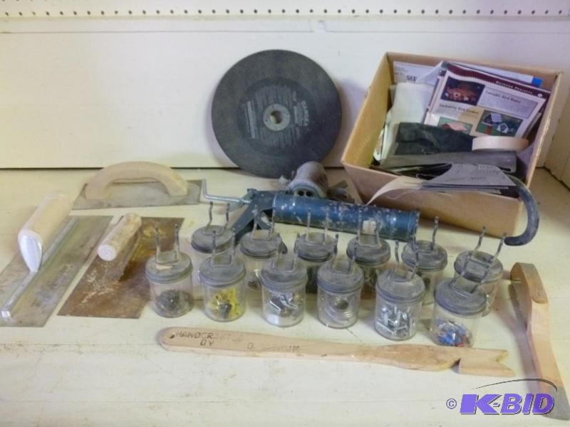 lot 54 image: This lot consists of a Marshalltown trowel, s...