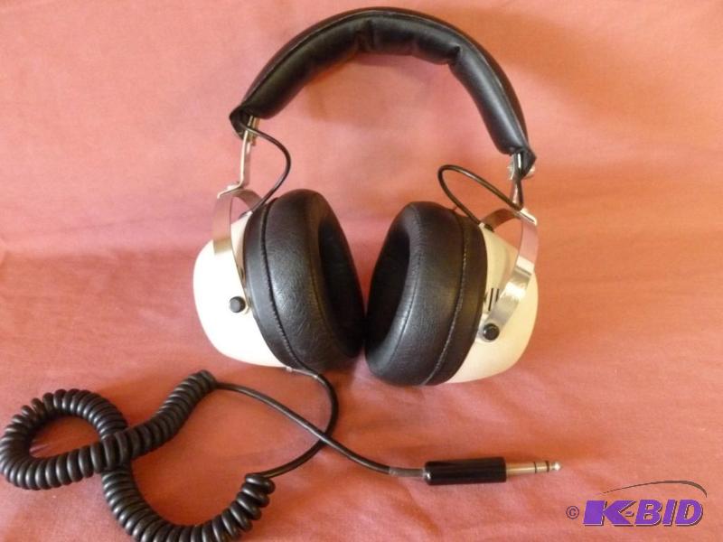 lot 7 image: Vintage Dynamic Stereo Headphones, made in Ja...