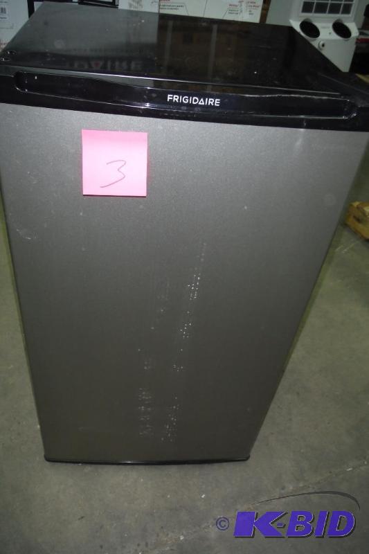 Frigidaire - 3.3 Cu. Ft. Compact Refrigerator - Silver