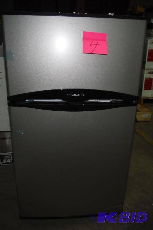 Frigidaire FFPH31M6LM 3.1 Cu. Ft. Compact Refrigerator - Silver Mist