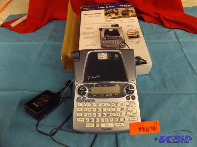 lot 12 image: P-Touch Labler...