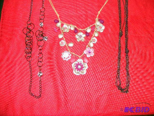 lot 38 image: Lot of three necklaces...