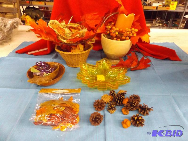 lot 62 image: Fall Decorations...