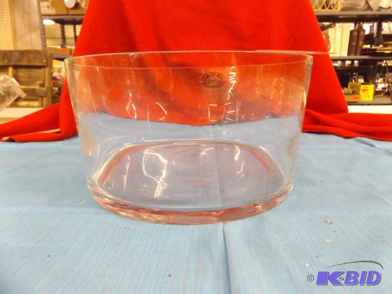 lot 63 image: glass serving bowl...