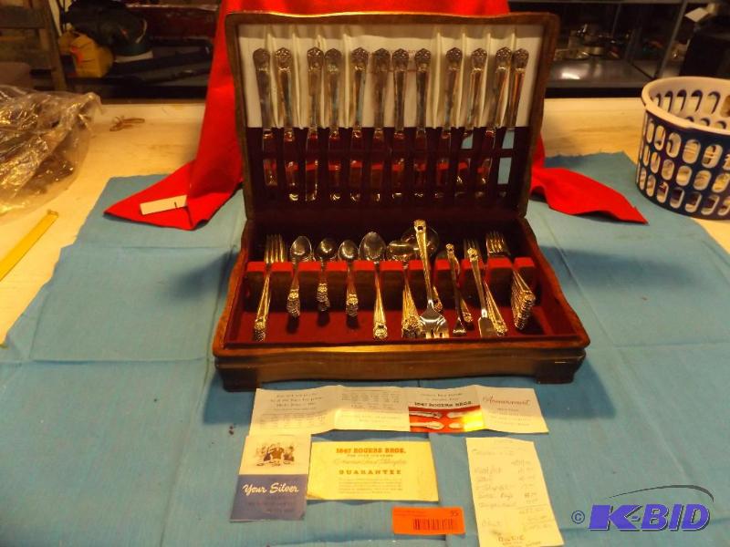 lot 95 image: Silverware set, Roger Bros Silver plate silve...