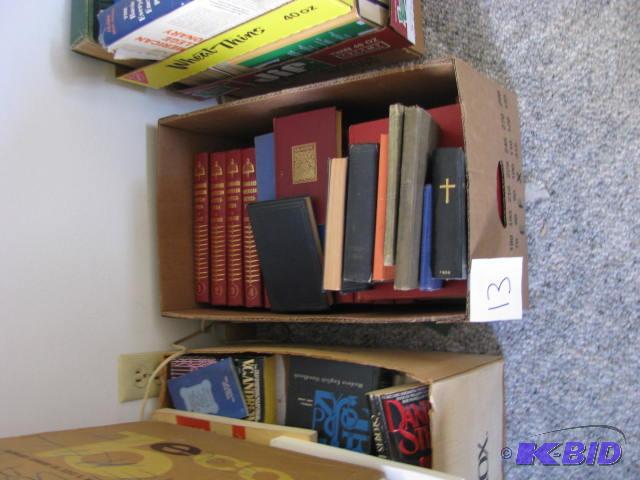 lot 13 image: Lot of old small collectible books, along wit...