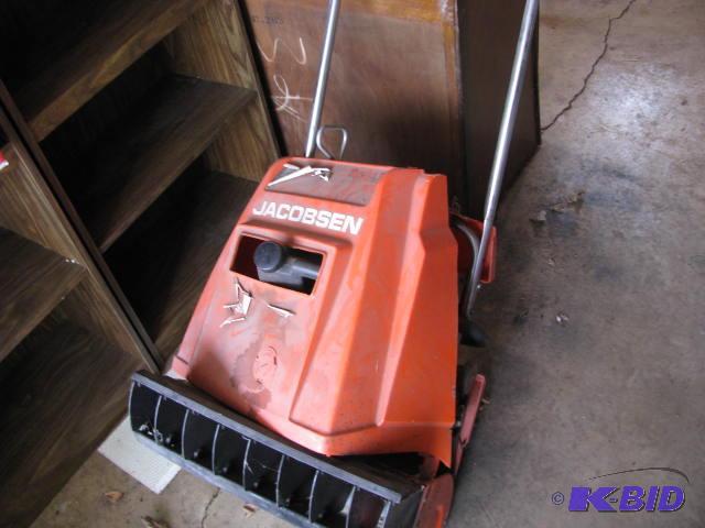 lot 139 image: Jacobsen snowthrower...
