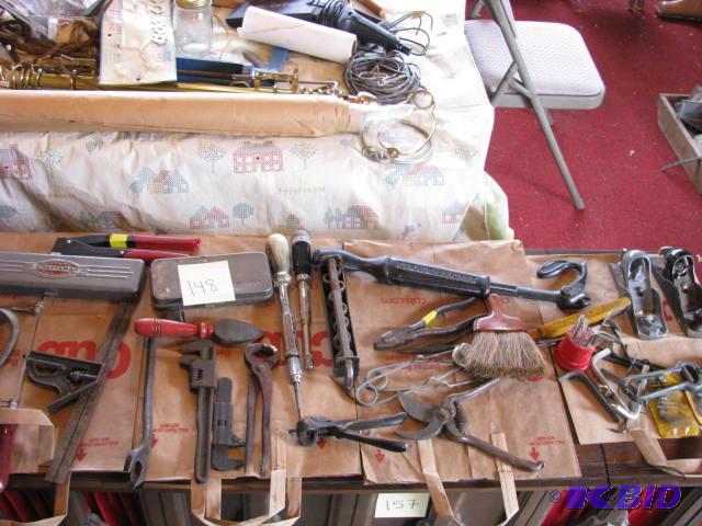 lot 148 image: large lot of tools,,,,,see photos...to many t...