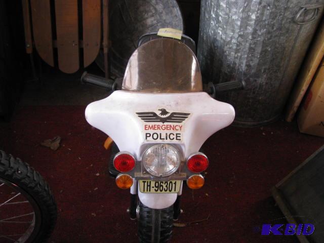 lot 174 image: police tricycle unsure if it works or how to ...