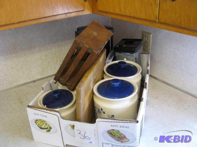 lot 36 image: Lot of vintage cannisters, a toaster, and cof...