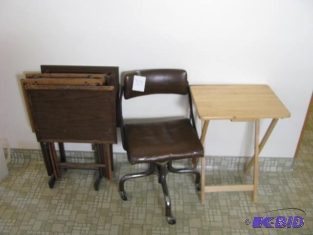 lot 39 image: Antique metal and leather chair a DoMore and...