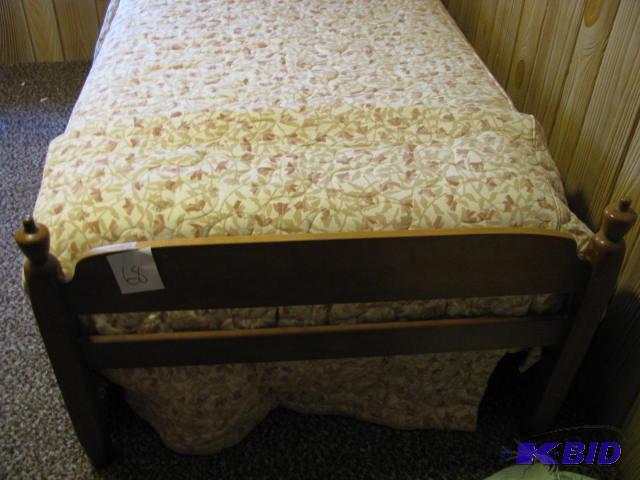 lot 68 image: Solid wood Maple head and foot board twin bed...