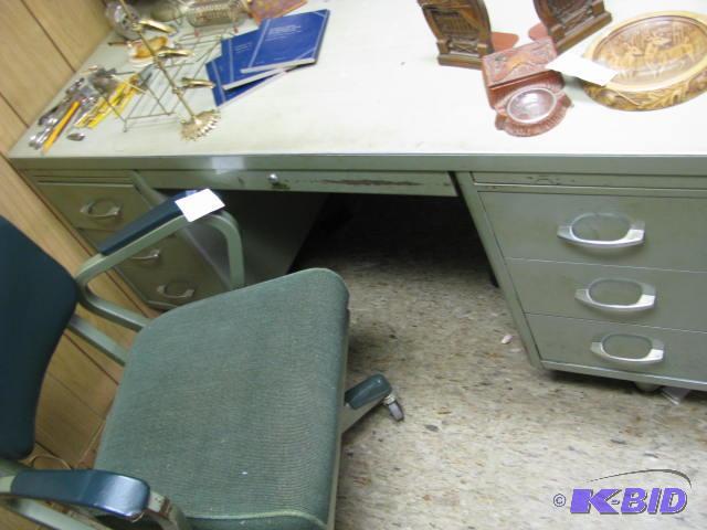 lot 85 image: very kool industrial green and chrome office ...