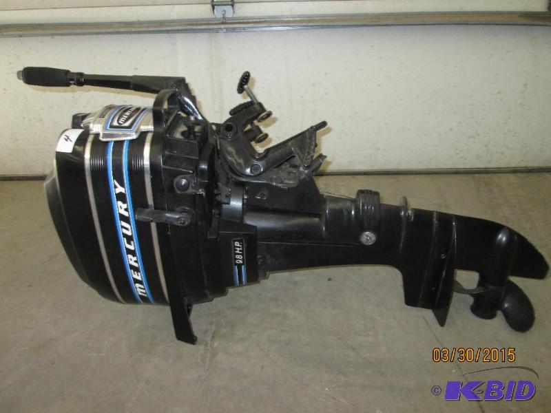 lot 4 image: Mercury 9.8HP Outboard Motor, Runs--Needs Car...
