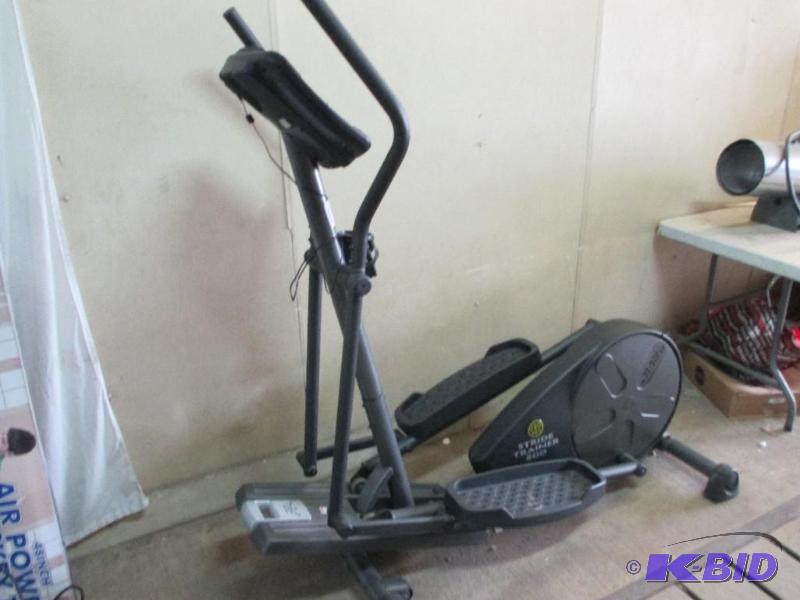 Golds Gym Trainer 500 machine, excellent cond...