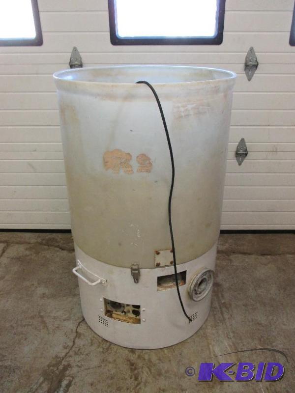 Commericial grade insulation blower, comes wi...
