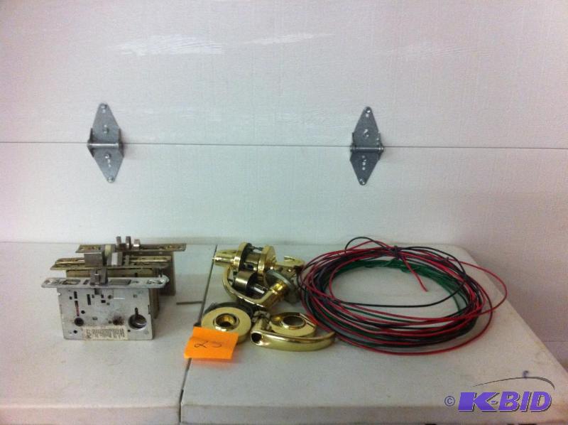 Handles & Latching Hardware & Wire