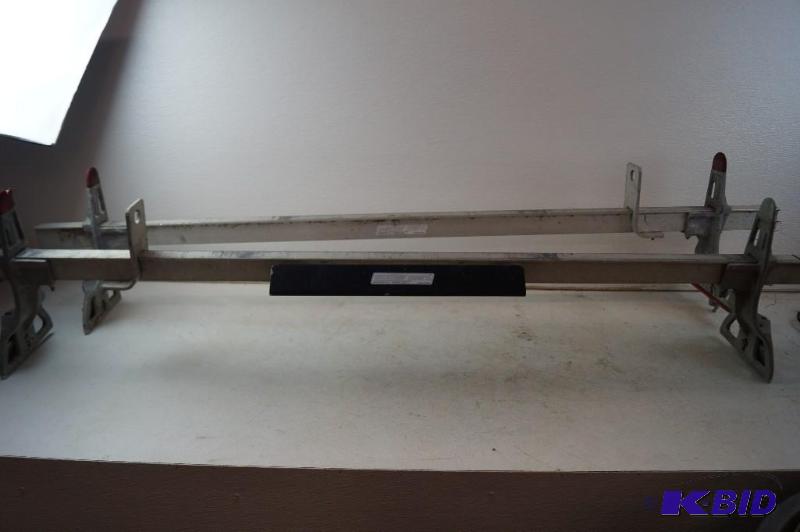 Van top carrier