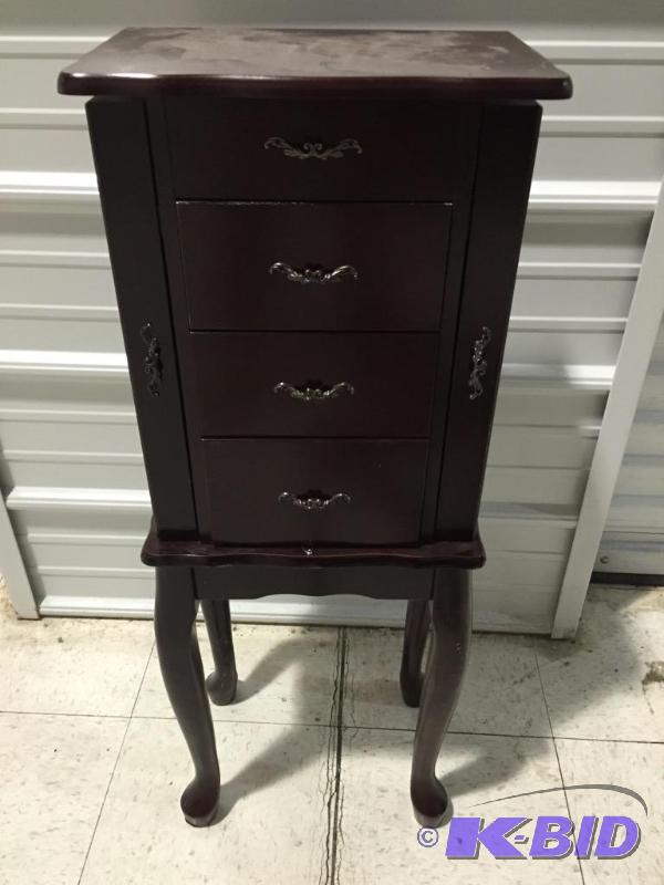 Jewelry Stand