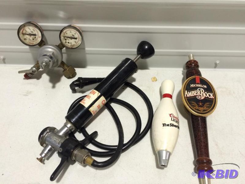 Tapper & Handles