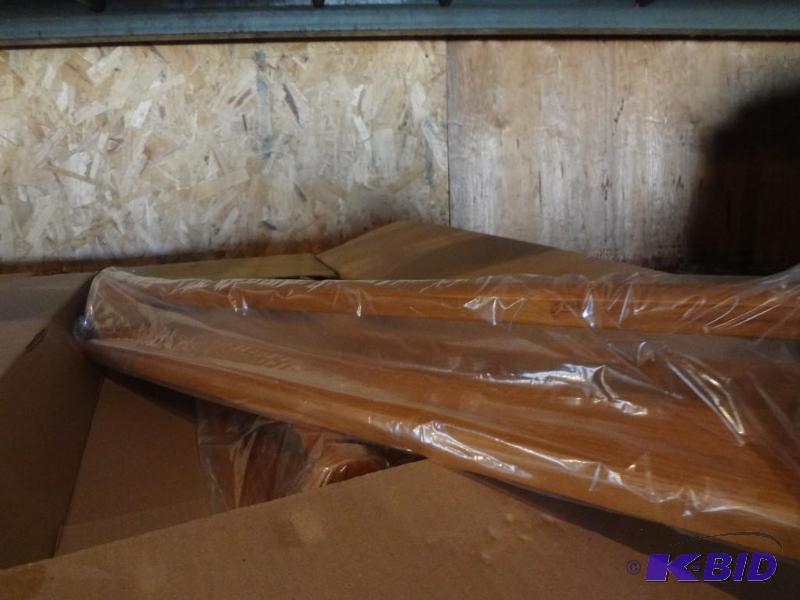 7 Oak Towel Racks