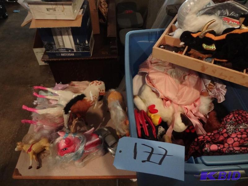 Toys, Horses