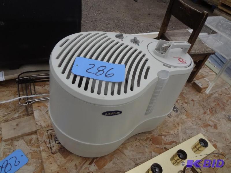 Humidifier, Plastic Shelves,Small Chair, Sidelight,weights, Black case