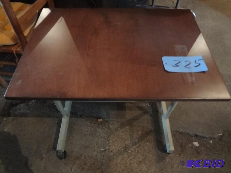 Adjustable Table