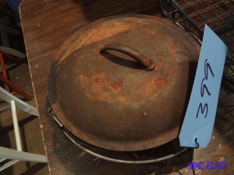 Cast Dutch Oven