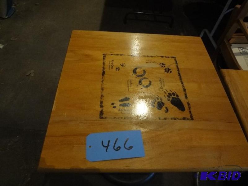 Tracked Table