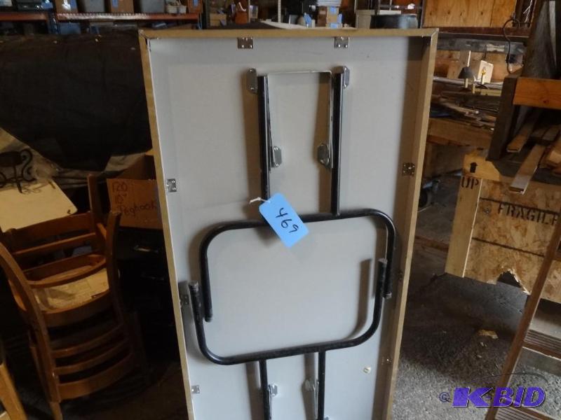 BoxedTray Table