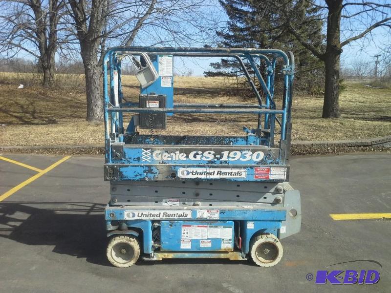 Genie 1930 Scissor LiftOnly 317 Hours