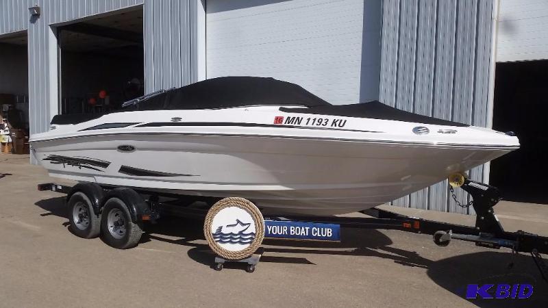 2011 Sea Ray 205 Sport