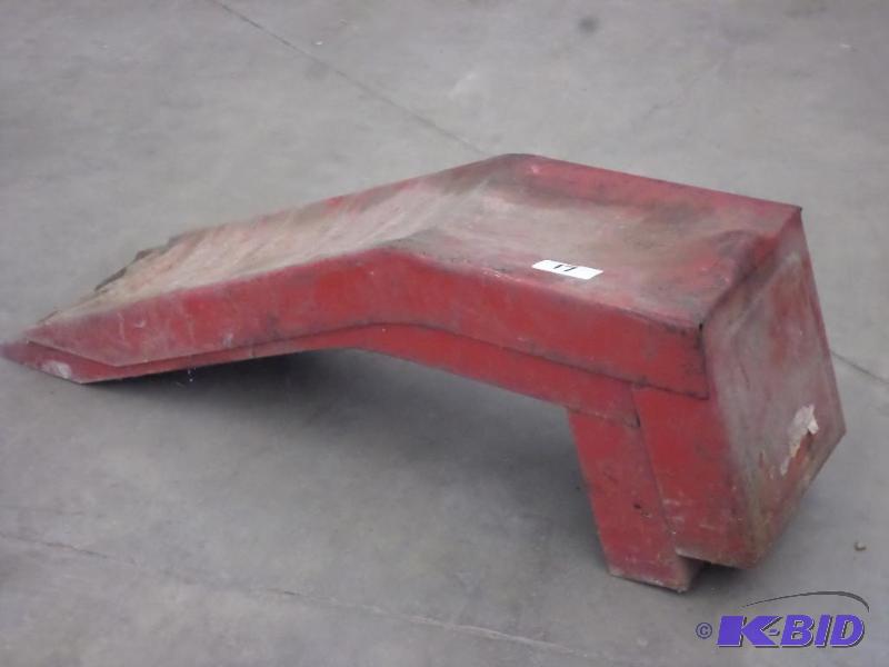 lot 17 image: Set Of Steel Car Ramps--Stuck Together...