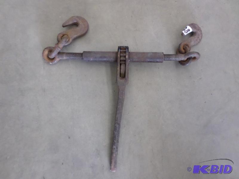 lot 28 image: (1) Lebus Model RA Chain Binder...
