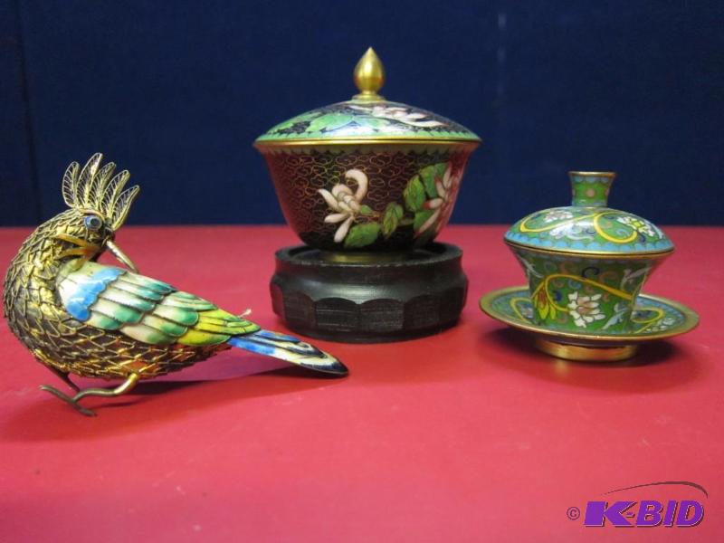 2 Small Decorative Bowls and a Bird