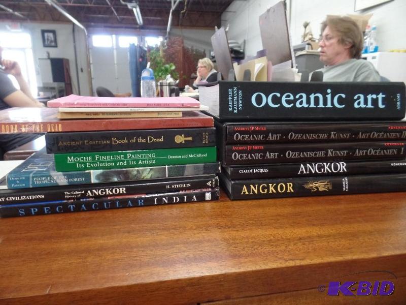 14 World History Books