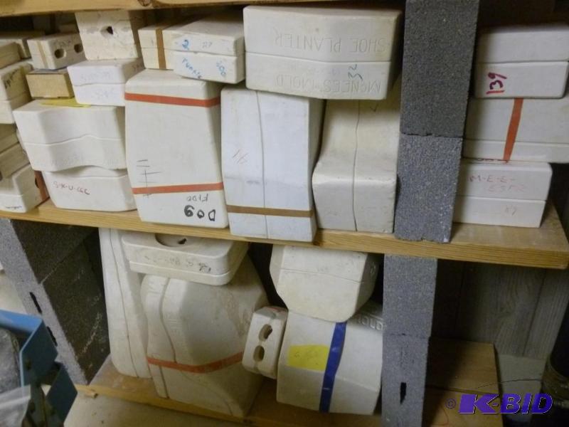lot 41 image: Lot of approximately 36 ceramic molds, from s...