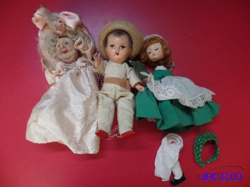 3 Dolls That Need Love